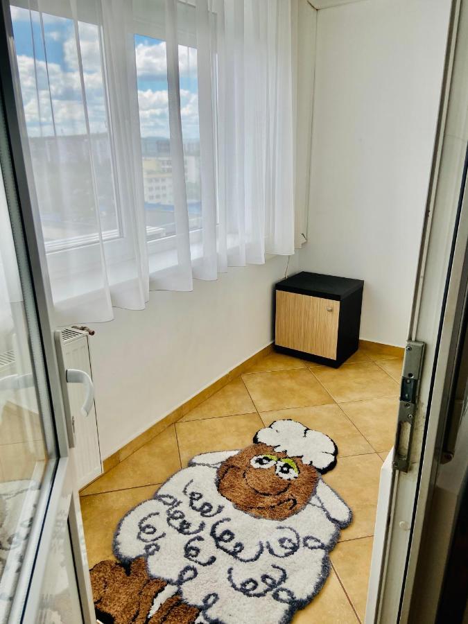 Iulius Mall Comfort Iasi Exteriör bild