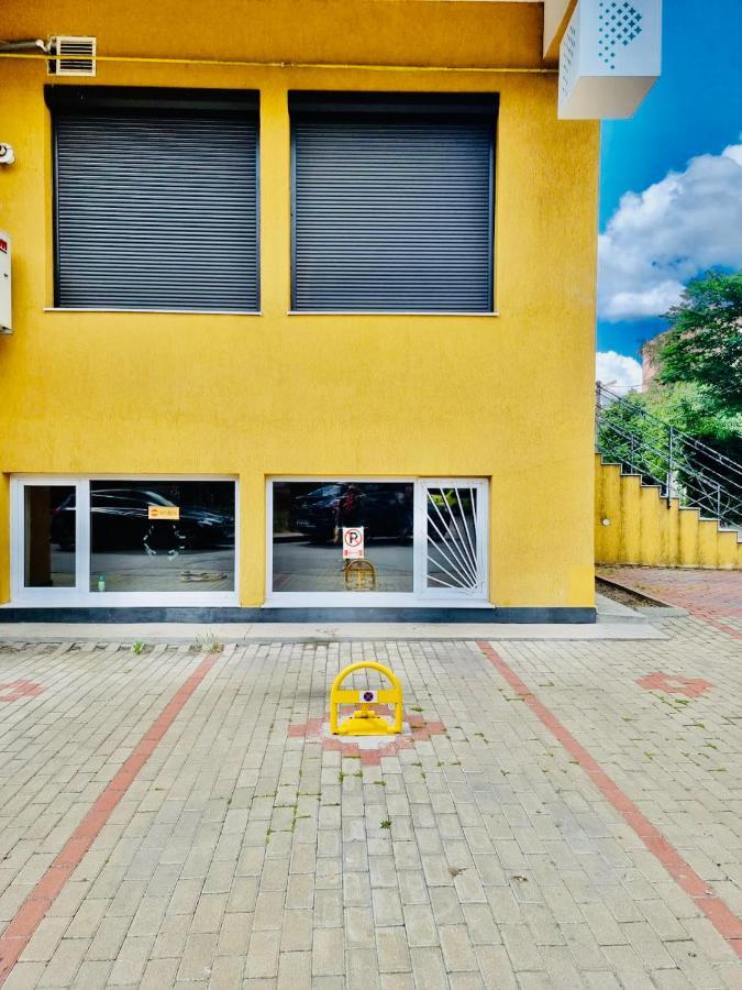 Iulius Mall Comfort Iasi Exteriör bild