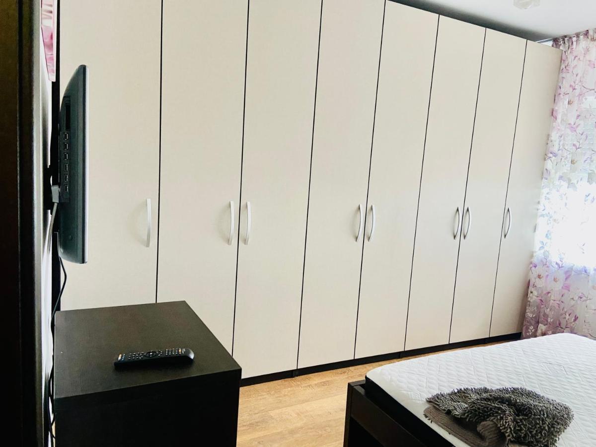 Iulius Mall Comfort Iasi Exteriör bild