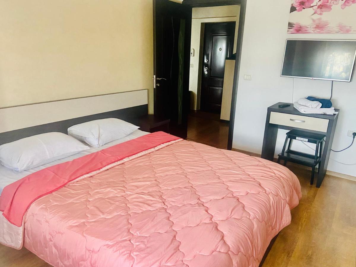 Iulius Mall Comfort Iasi Exteriör bild